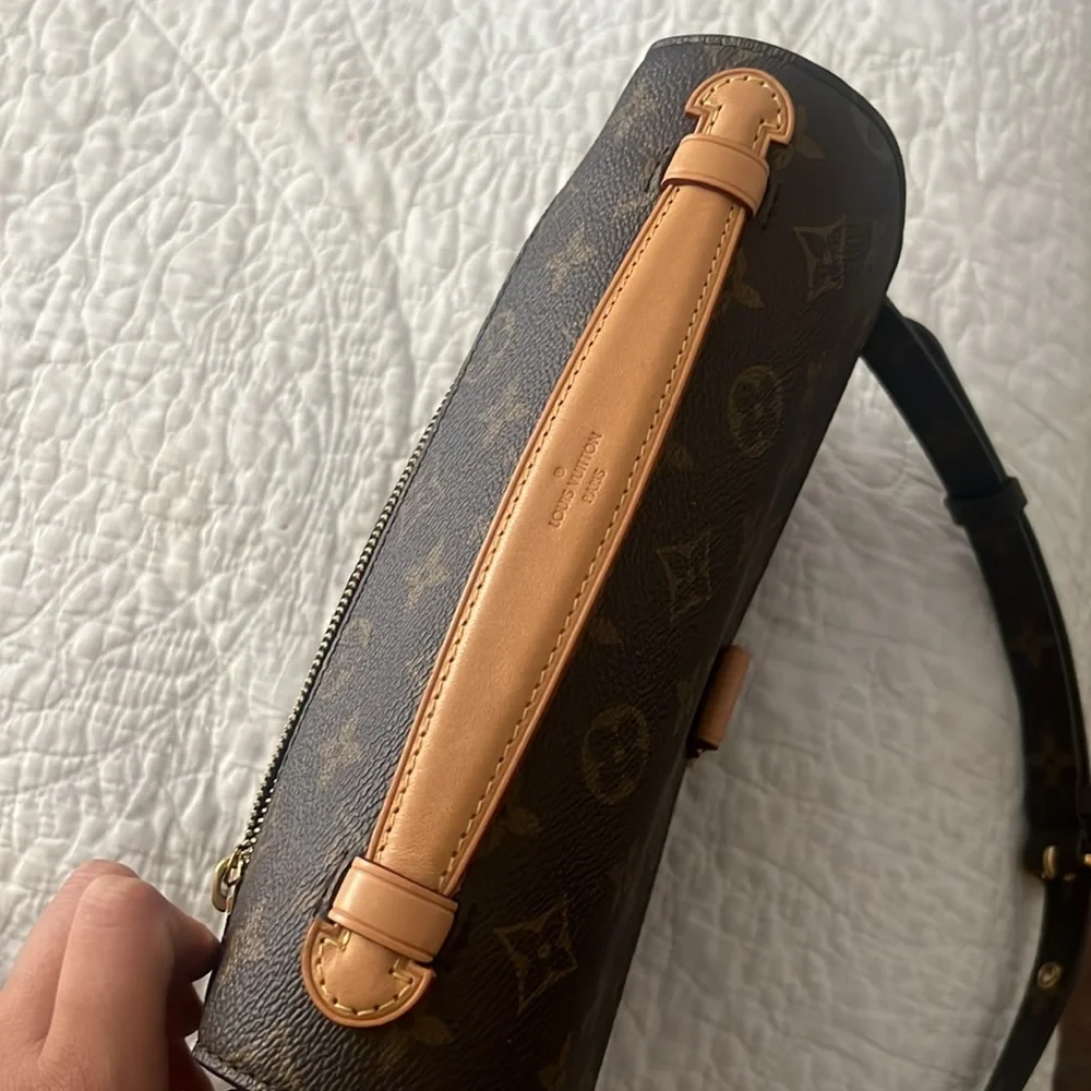 Pochette Métis